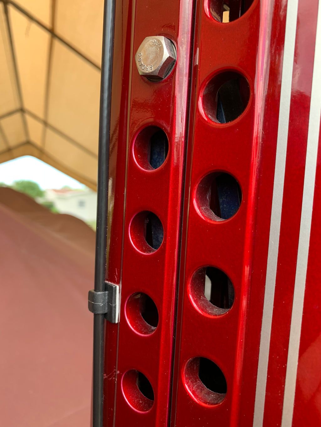 SEAL Shallow-Water Emergency Assisted Lift
