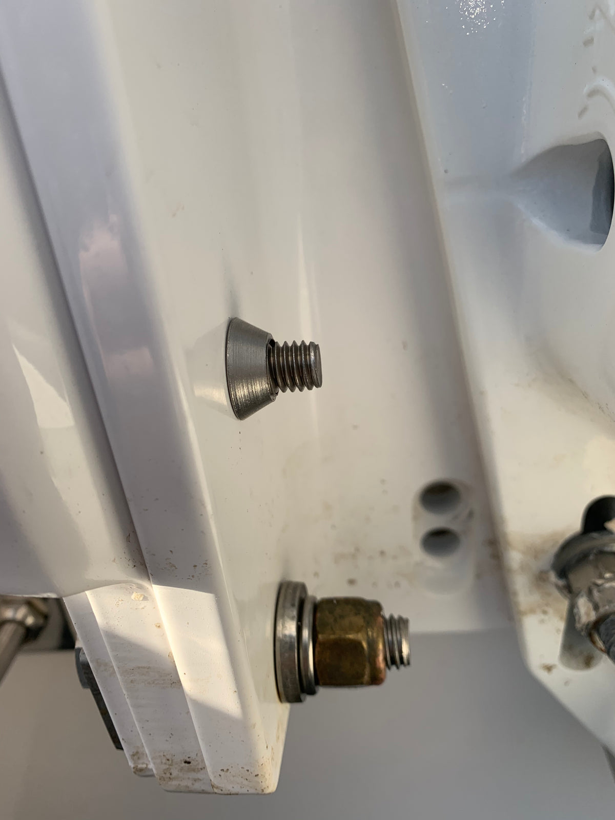 Defender Series Power-Pole Theft Deterrent System