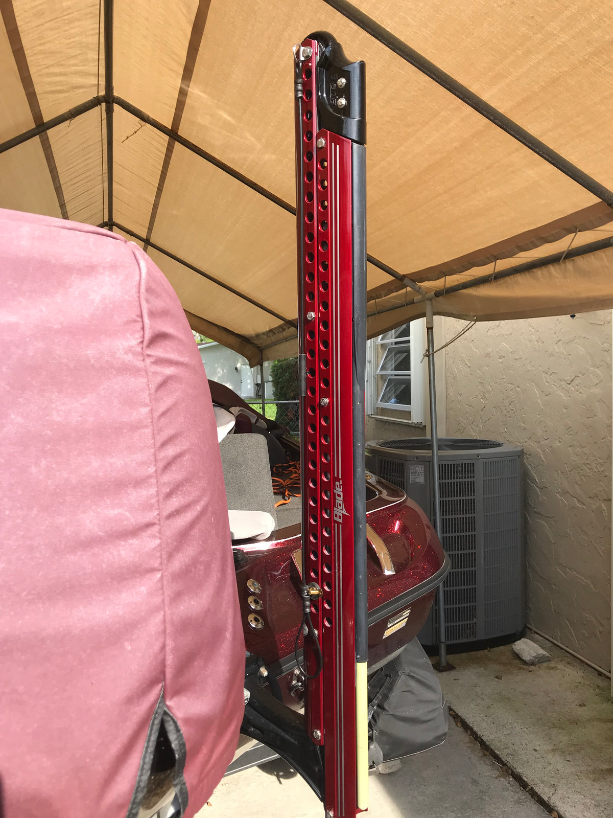 SEAL Shallow-Water Emergency Assisted Lift