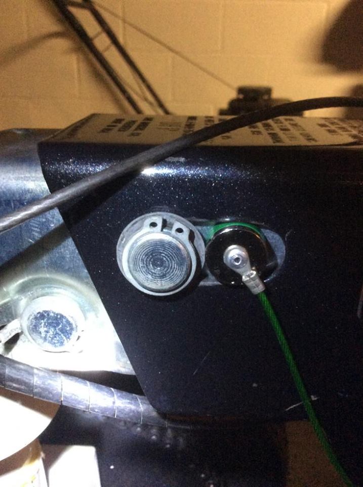 "Release Me" Magnetic Trailer Brake Release Key
