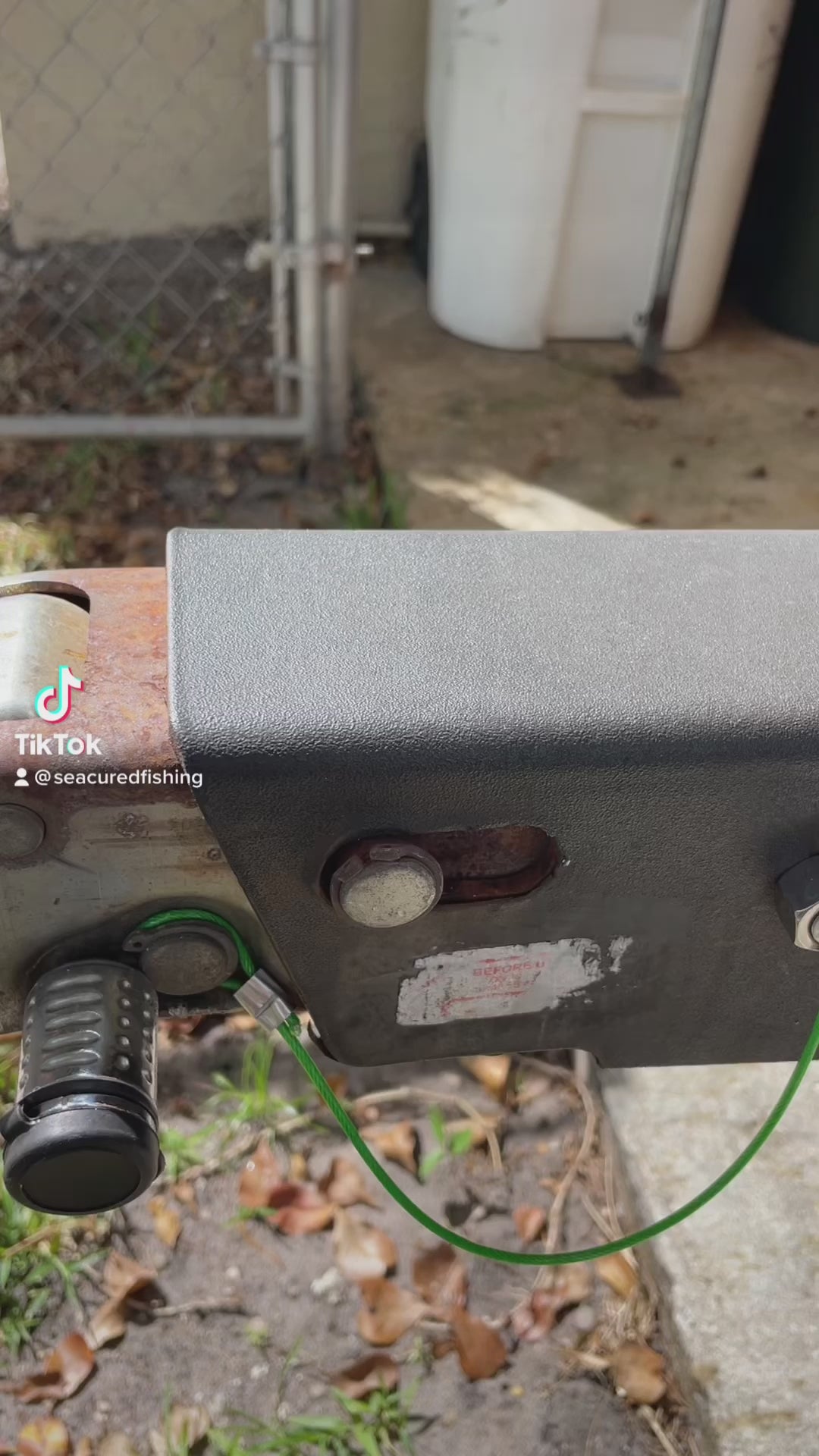"Release Me" Magnetic Trailer Brake Release Key